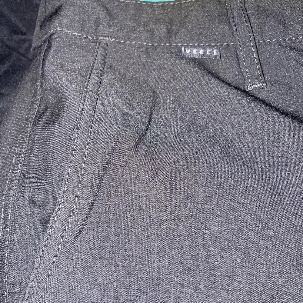 VEECE Men’s Ezekiel Stretch unlined Walkshort charcoal grey Size 30 - Picture 9 of 12